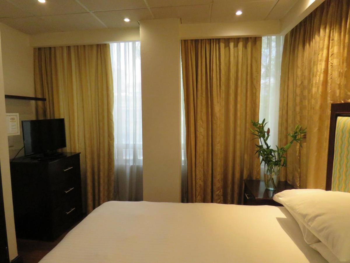 Suites Melchor Ocampo 445 Мехіко Екстер'єр фото