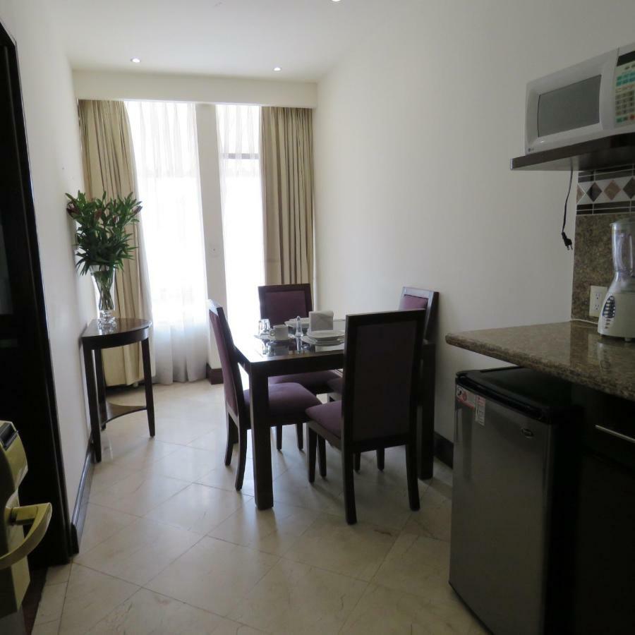Suites Melchor Ocampo 445 Мехіко Екстер'єр фото
